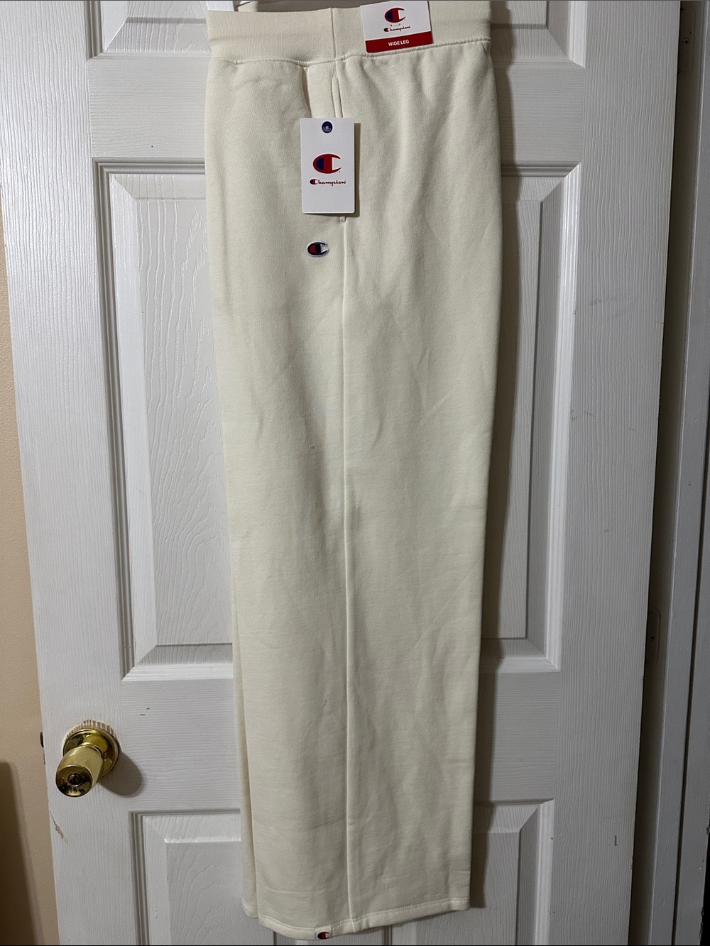 Champion Men’s Cream/Off-White Sweatpants with Logo